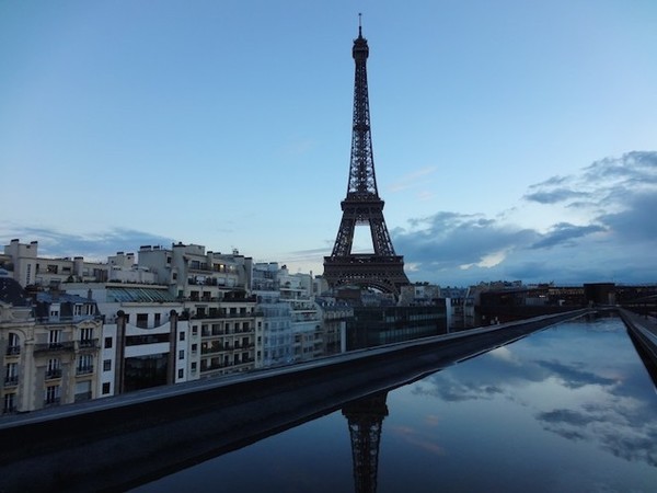 Vista do restaurante Les Ombres - Paris