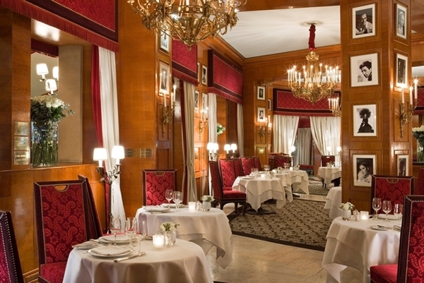 Hôtel Barrière Le Fouquets: um dos hoteis mais luxuosos de Paris
