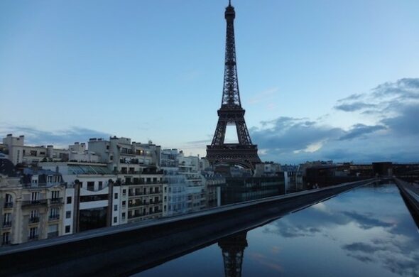 Vista do restaurante Les Ombres - Paris