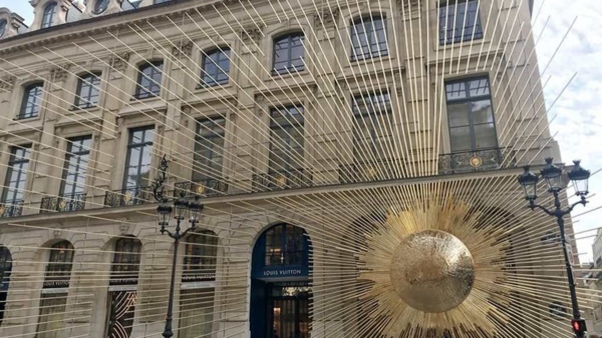 A Mais Nova E Luxuosa Loja Da Louis Vuitton Em Paris You
