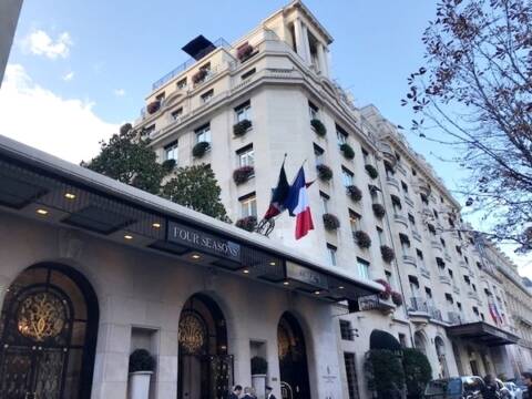Melhor restaurante três estrelas Michelin em Paris