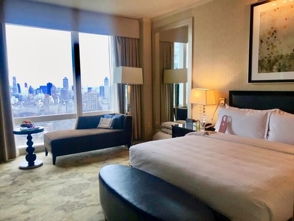 Quarto com vista para NY em 2018