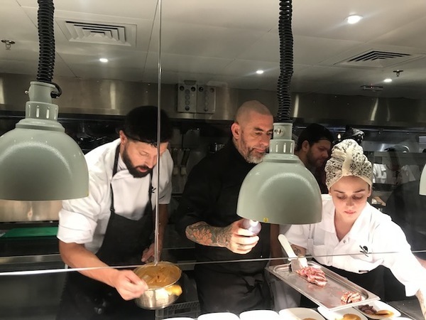 primeiro restaurante do Master Chef Henrique Fogaça no Rio