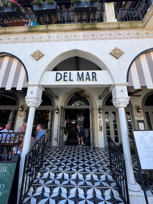 Del Mar Mediterranean Restaurant