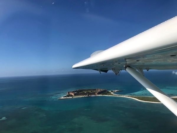 voar de hidroavião em Key West
