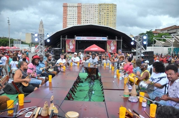 pré-carnaval no Rio