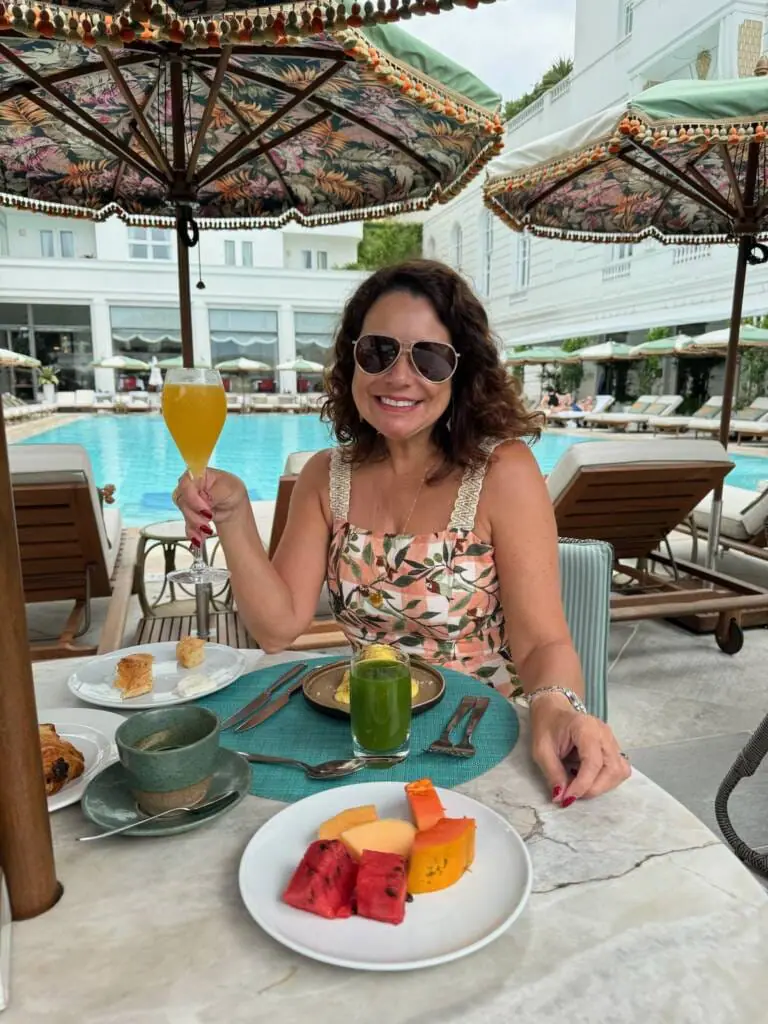 Café da manhã no Pérgula