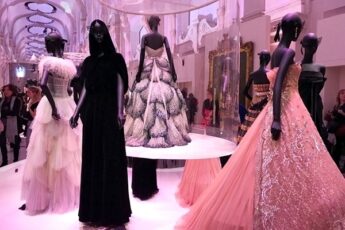 Exposição da Dior em paris
