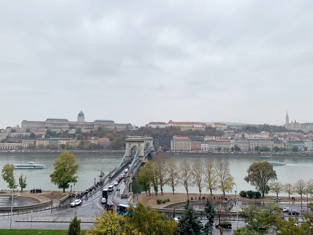 Vista da Janerla do quarto do FS Budapeste