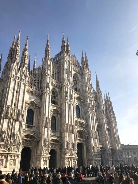A Catedral Duomo em Milão