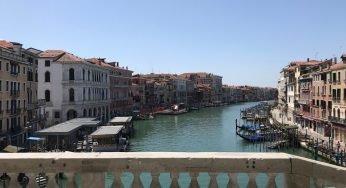 Veneza aberta ao turismo: retomada na Itália