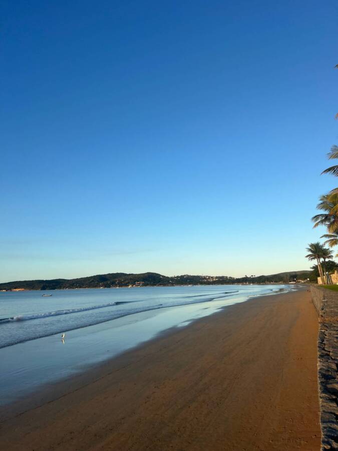 Praia ao redor do resort em Búzios