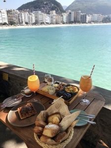 Cafés da manhã com vista no Rio de Janeiro