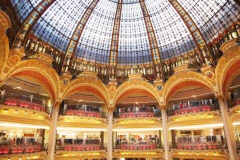Reabertura da Galeries Lafayette e outras lojas em Paris