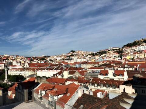 Portugal reabre fronteiras para turistas brasileiros