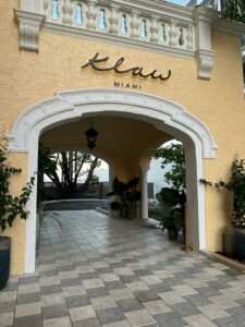 restaurante com vista em Miami