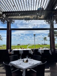 restaurante com vista em miami 