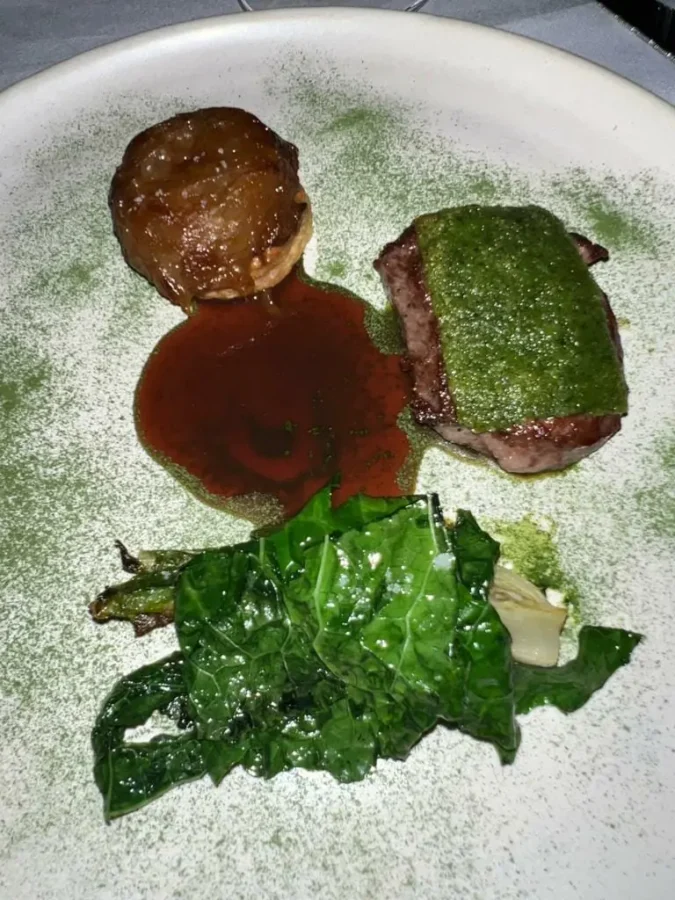 Um dos pratos do menu do restaurante no Jardim Botânico