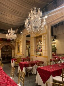 Parte interna do restaurante no Flamengo