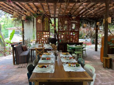 Preta: restaurante baiano na Ilha dos Frades, em Salvador