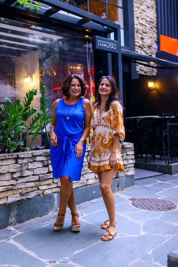 Renata e Duda o Happy Hour do HMG!