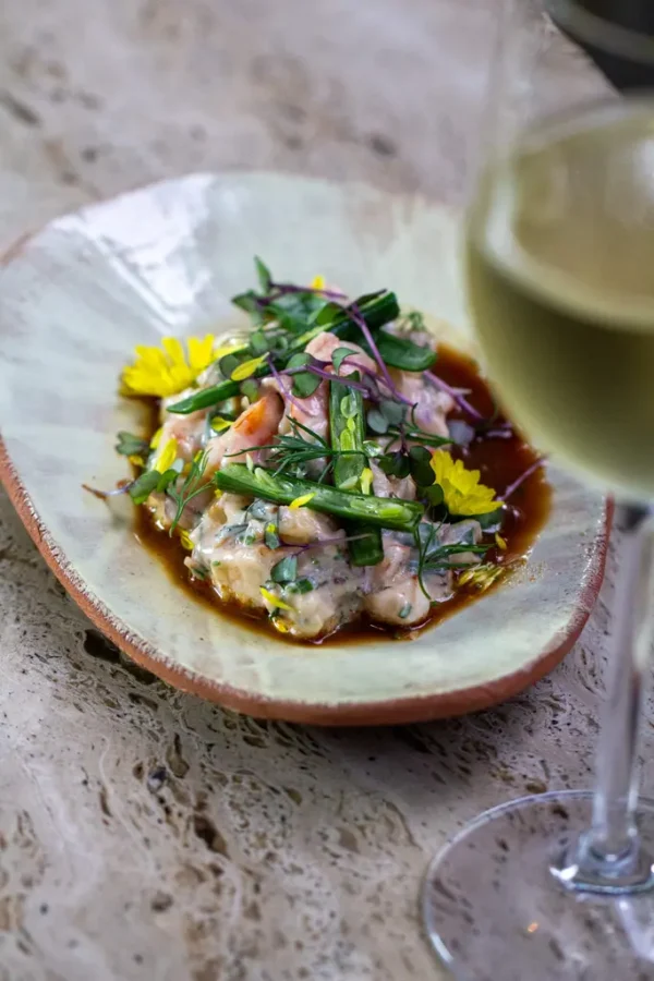 Prato servido no restaurante mediterrâneo em Ipanema
