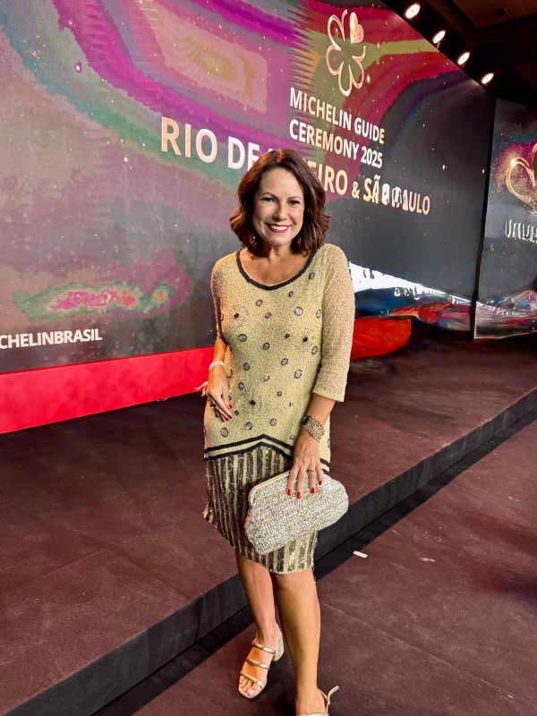 renata araújo na cerimônia do restaurantes estrelados no Guia Michelin 2025