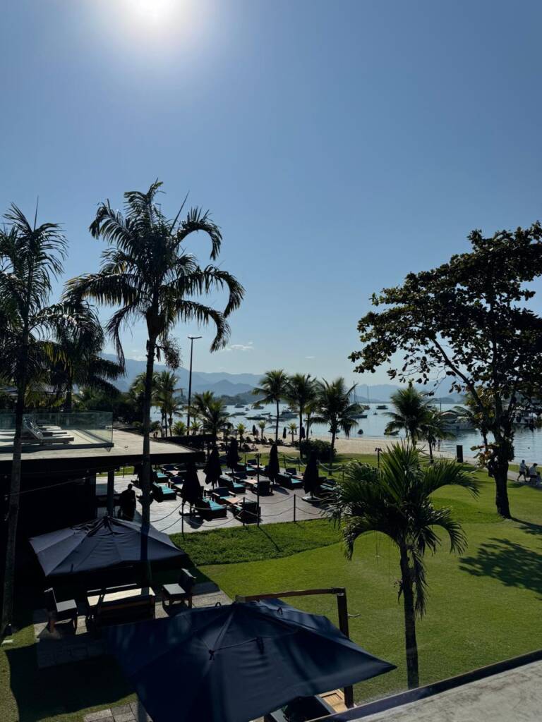 apartamentos em Angra com serviço de hotelaria de luxo