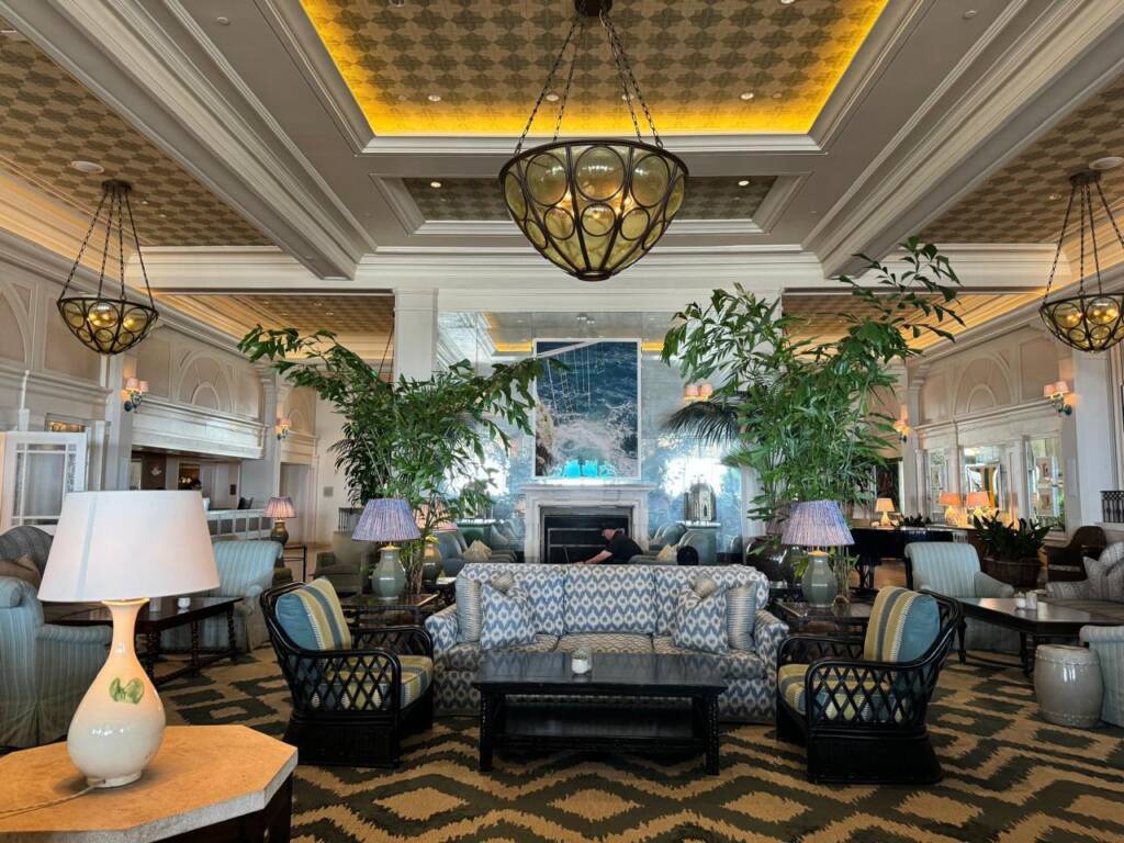 lobby casa del mar 