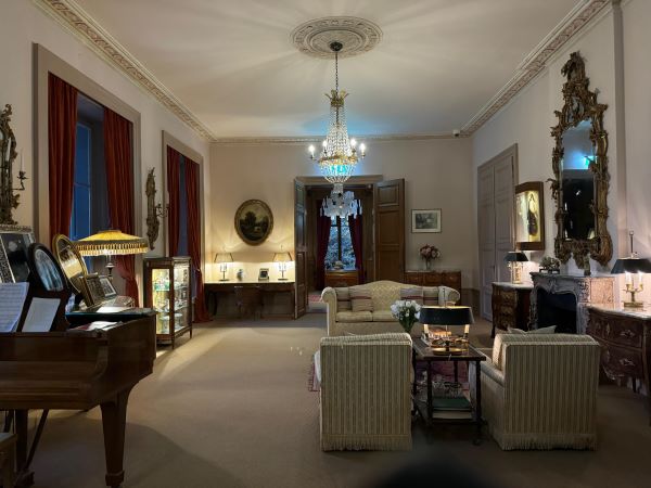 Reprodução da casa de Charles Chaplin
