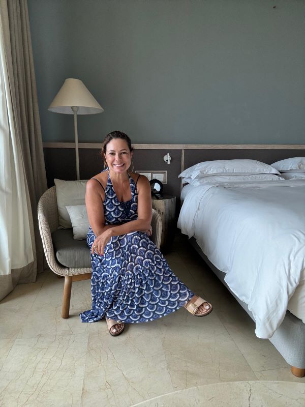 Renata Araújo no quarto do Sofitel Barú
