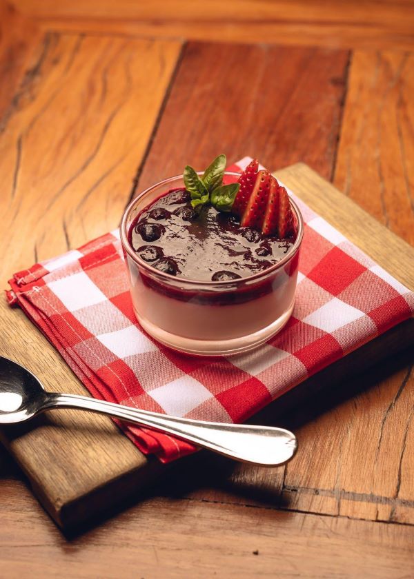 Panna Cotta do novo menu do italiano em Ipanema
