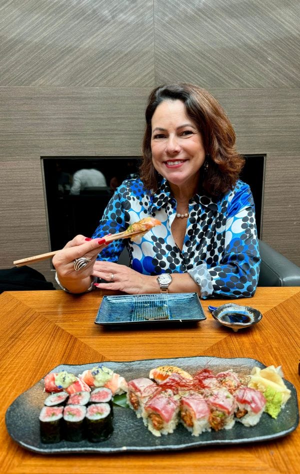 Renata Araújo em experiência gastronômica em um dos melhores hotéis de luxo em Genebra