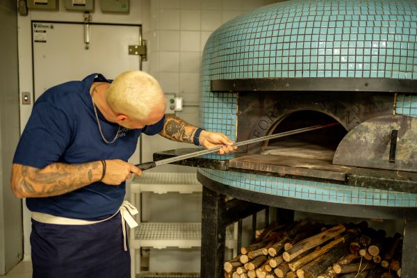 Forno á lenha do Evvai