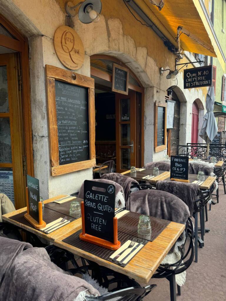 annecy cidade perto de genebra