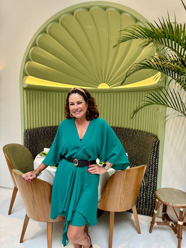 renata Araújo no Leila