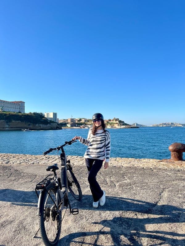 Passeio de bike elétrica em Marseille