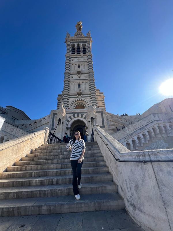 Duda Vétere conheceu a Basílica de Notre-Dame de la Garde 