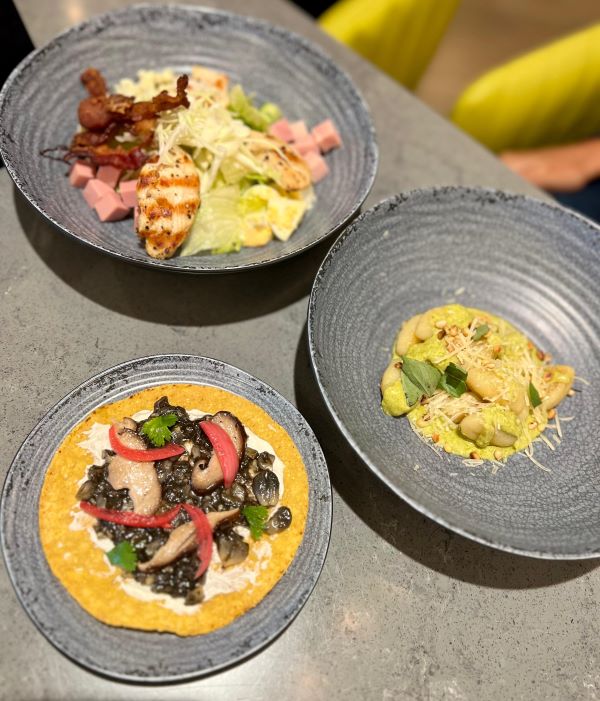 Surfside Café do cruzeiro Norwegian Viva