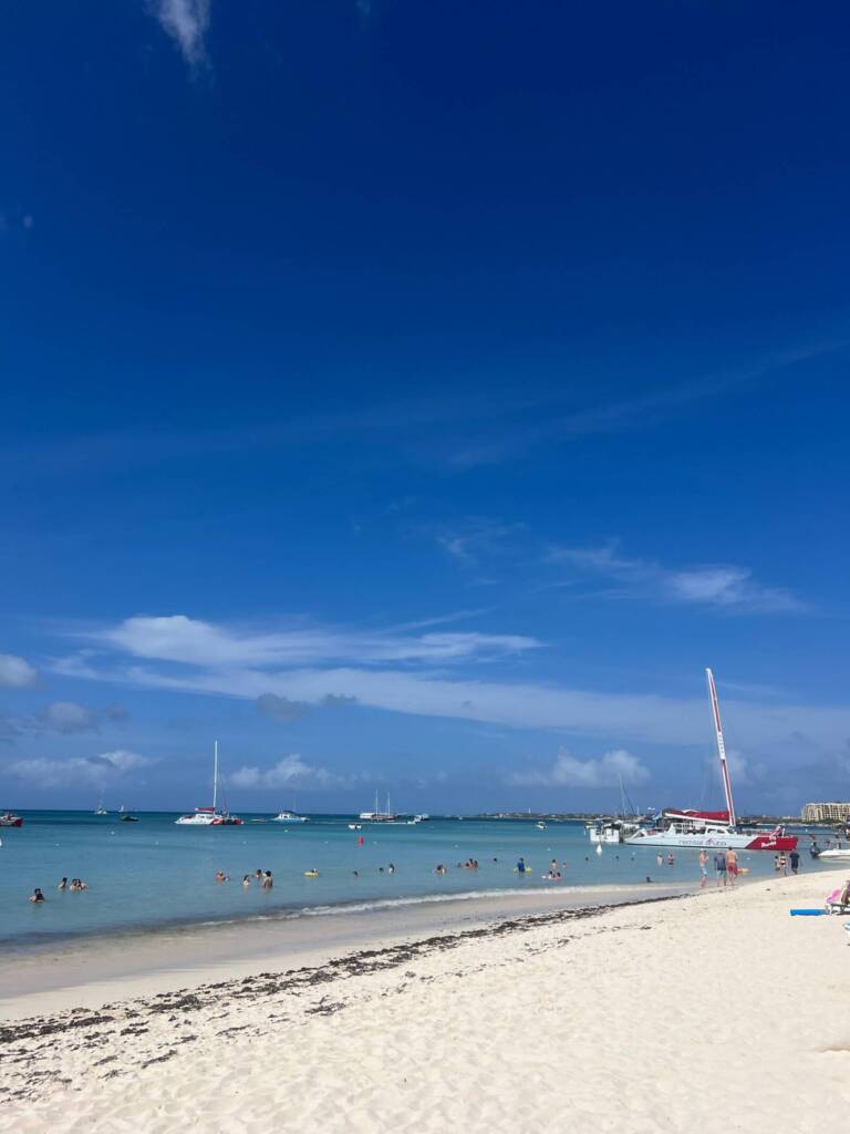 o que fazer em aruba  eagle beach