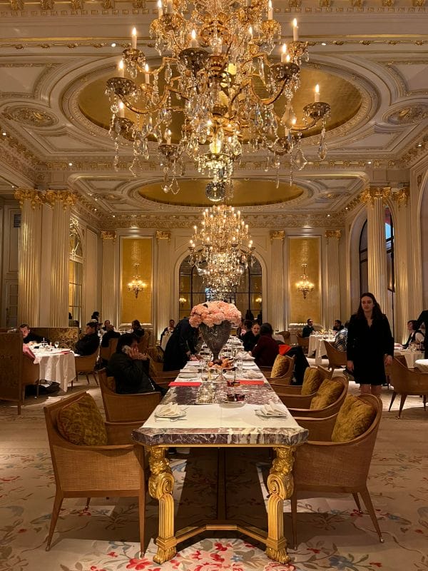 Premiado Restaurante do Plaza Athénée 
