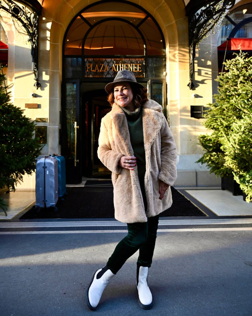 plaza athenee paris