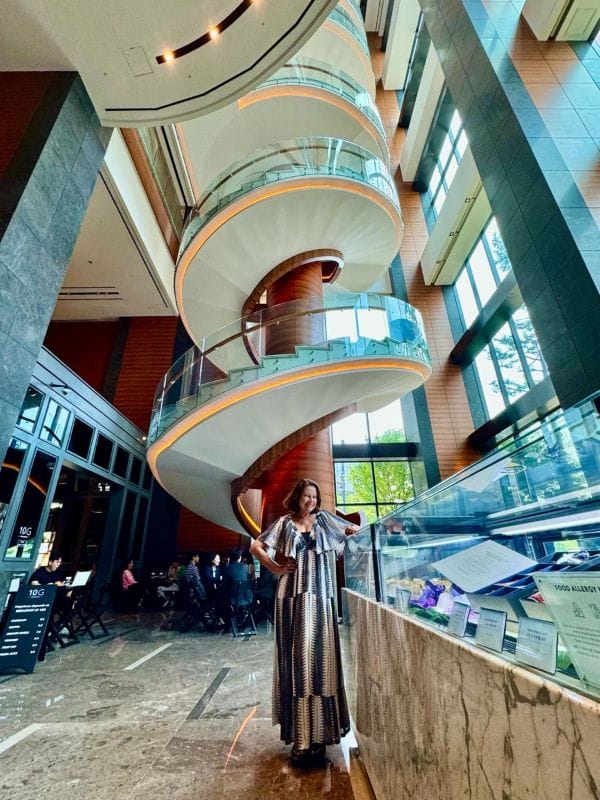 Renata Araújo no hotel Conrad Seul, Coréia do Sul