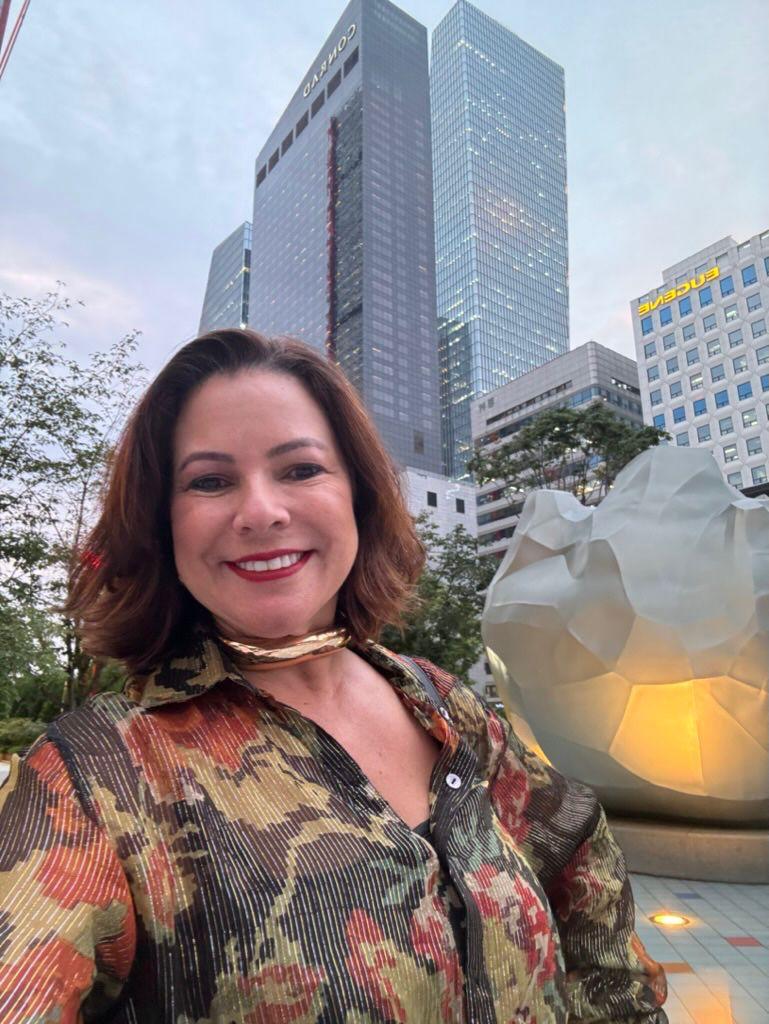 Renata Araújo em Seul