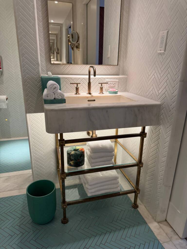 Banheiro da Junior Suite Faena Miami