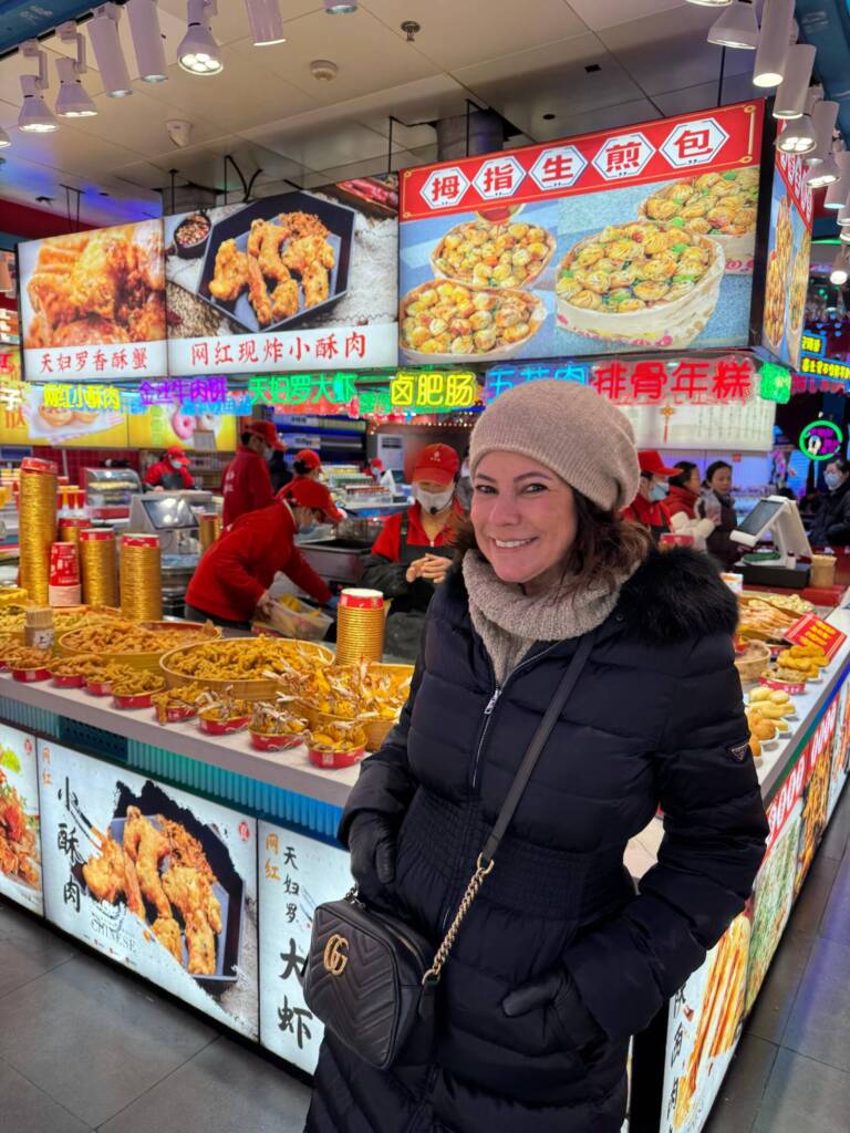 Renata araújo em Xangai, China