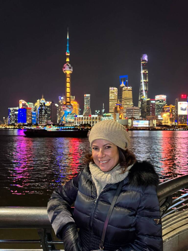 Renata Araújo na The Bund, Xangai