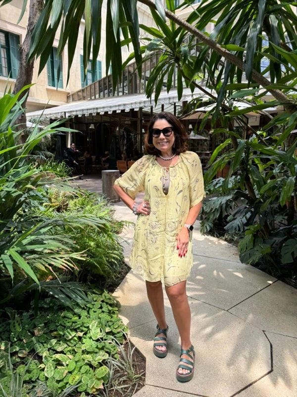 Renata Araújo no Le Jardin