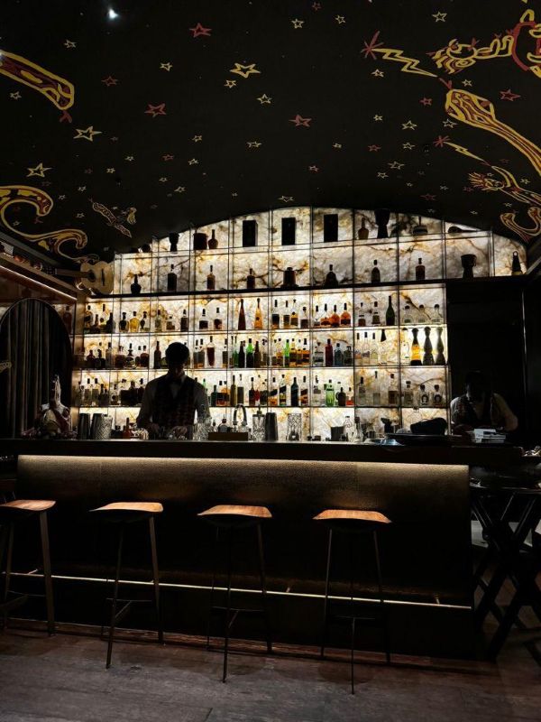 Bar do melhor hotel do Brasil 