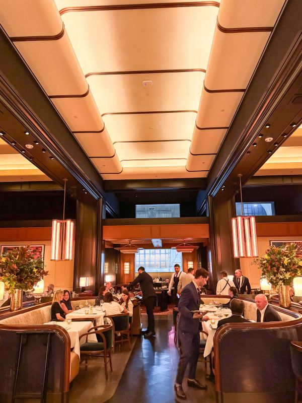 Ambiente do La Tête D’Or, nova steakhouse do chef Daniel Boulud